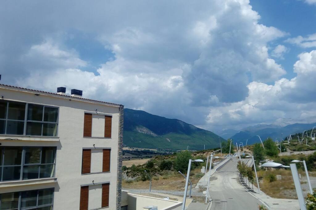 Amplio Apartamento En Sabinanigo - Las Margas Pirineo Aragones Kültér fotó